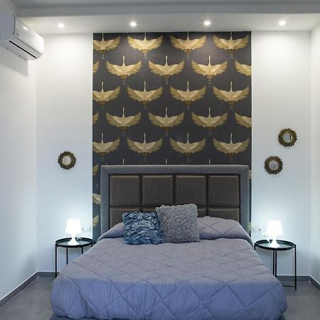 Napoli Skyport Bed & Breakfast Exterior photo